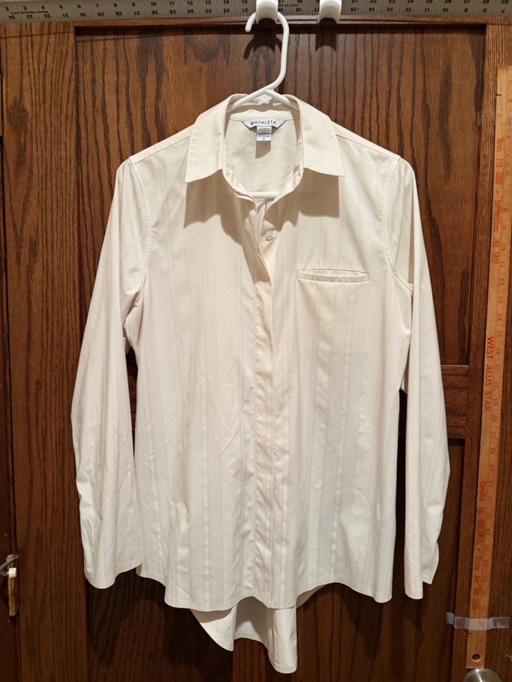 Athleta Men's Ivory-White Long Sleeve Button-Up Dress Shirt
